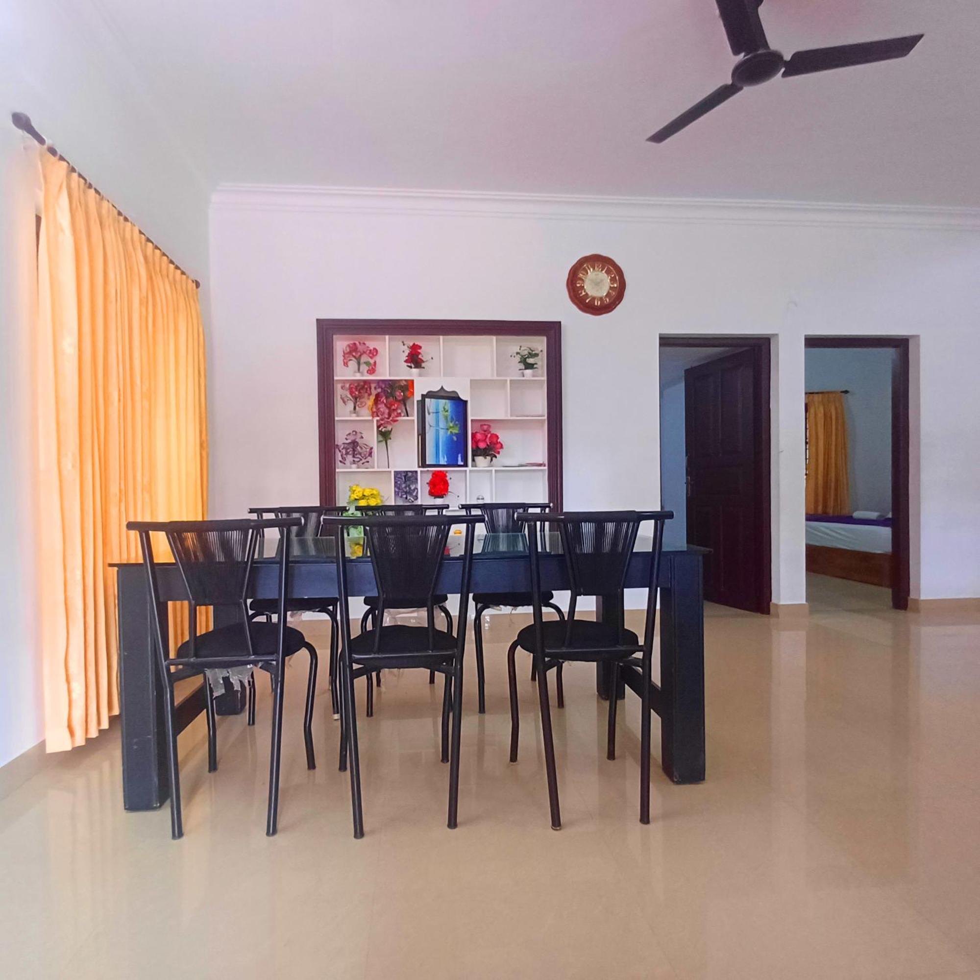 Wayanad Empire Budget Villa Kalpatta Ngoại thất bức ảnh